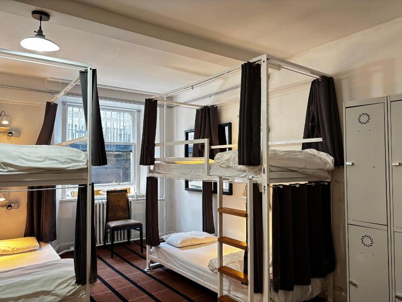 Safestay Glasgow image
