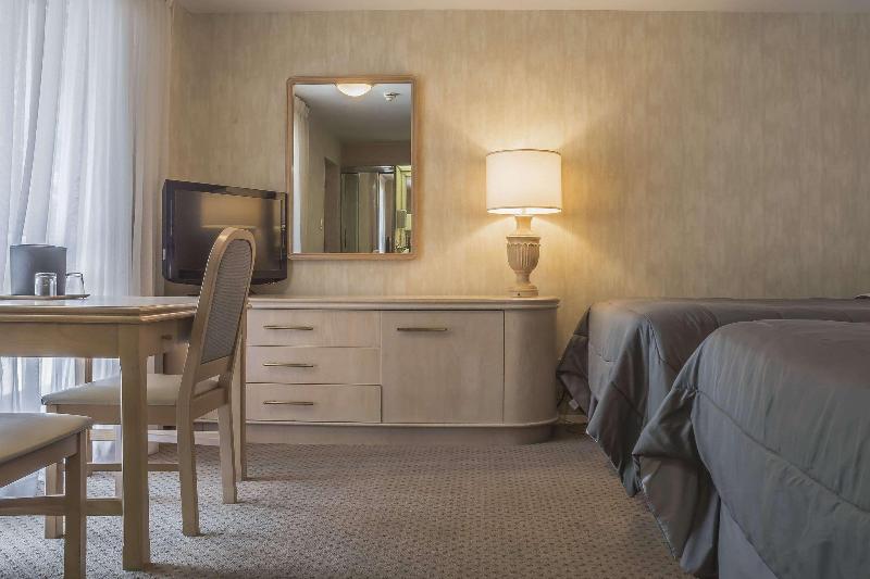 Rodeway Inn Fallsview image