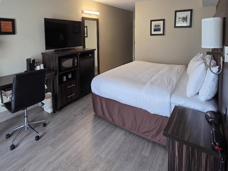 Comfort Inn Trenton image
