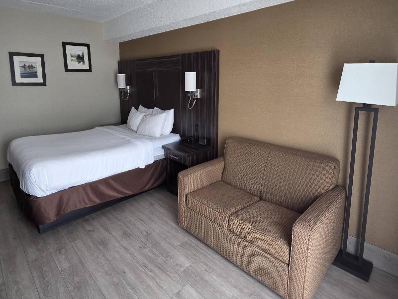 Comfort Inn Trenton image
