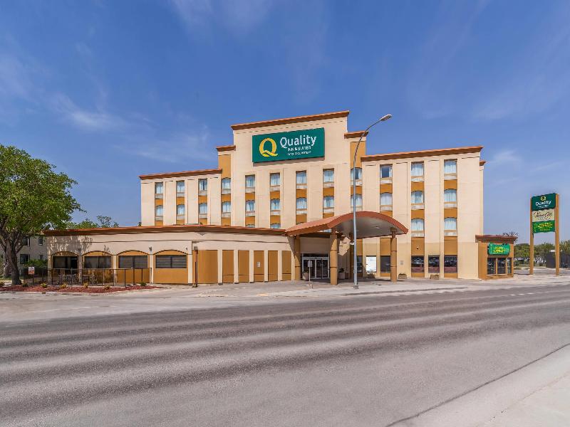 Quality Inn Winnipeg — general view