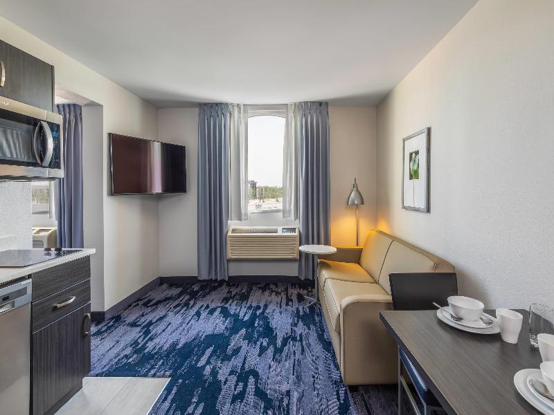 Quality Inn Winnipeg image
