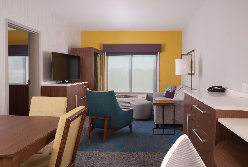 Home2 Suites by Hilton Atlanta Perimeter Center image