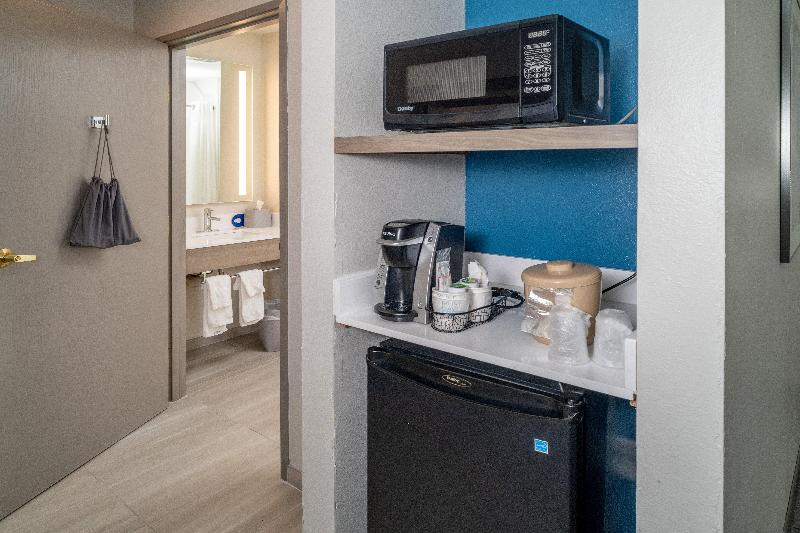 Holiday inn Express Charleston - Kanawha City photo 16