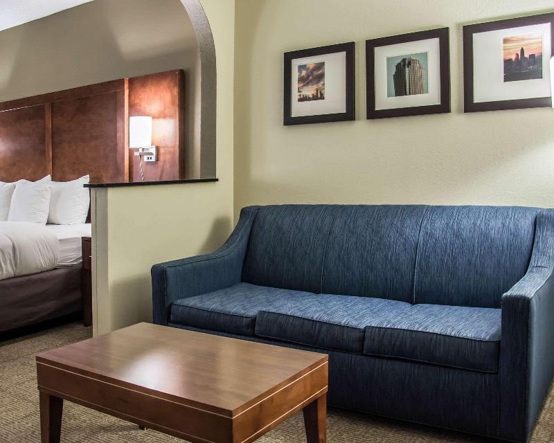Fotos Hotel Comfort Suites University Area