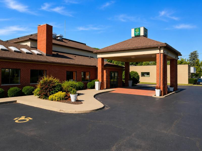Quality Inn Corning image
