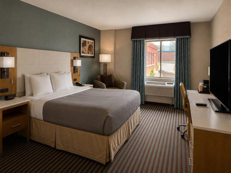Quality Inn Corning image