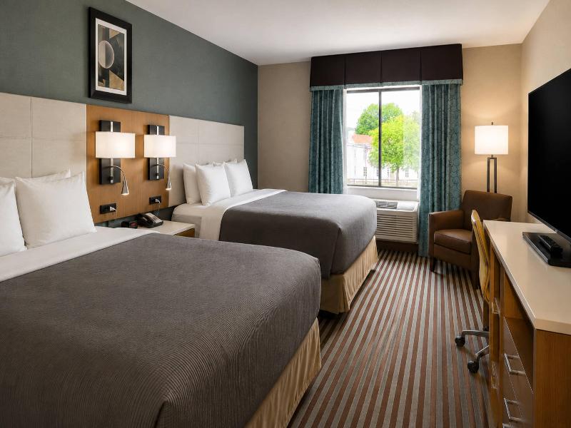 Quality Inn Corning image
