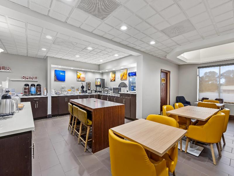 Comfort Inn & Suites Ft.Jackson Maingate