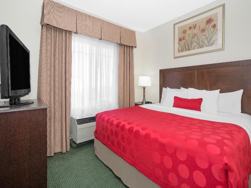 Ramada by Wyndham Denver International Airport image