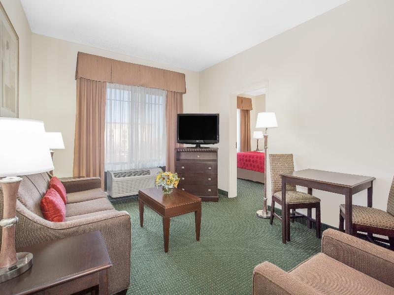 Ramada by Wyndham Denver International Airport image