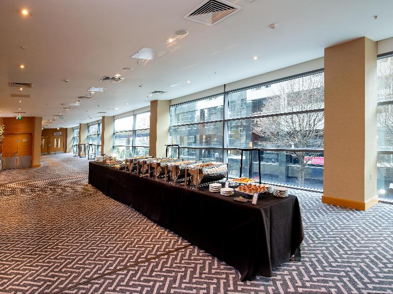 Hilton London Canary Wharf image