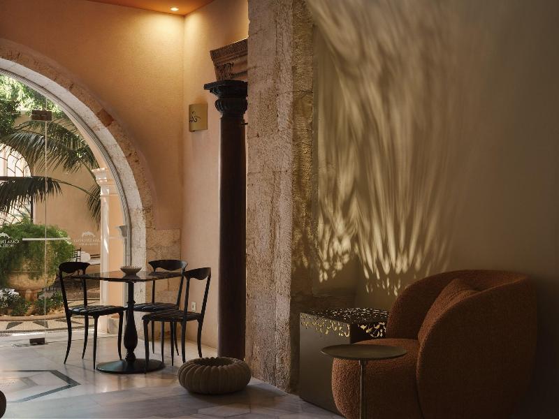 Casa Delfino Hotel & Spa image