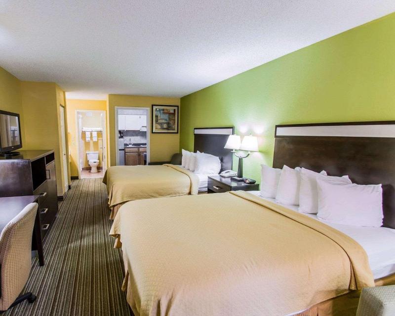 Quality Inn Gainesville Near University — photo 21