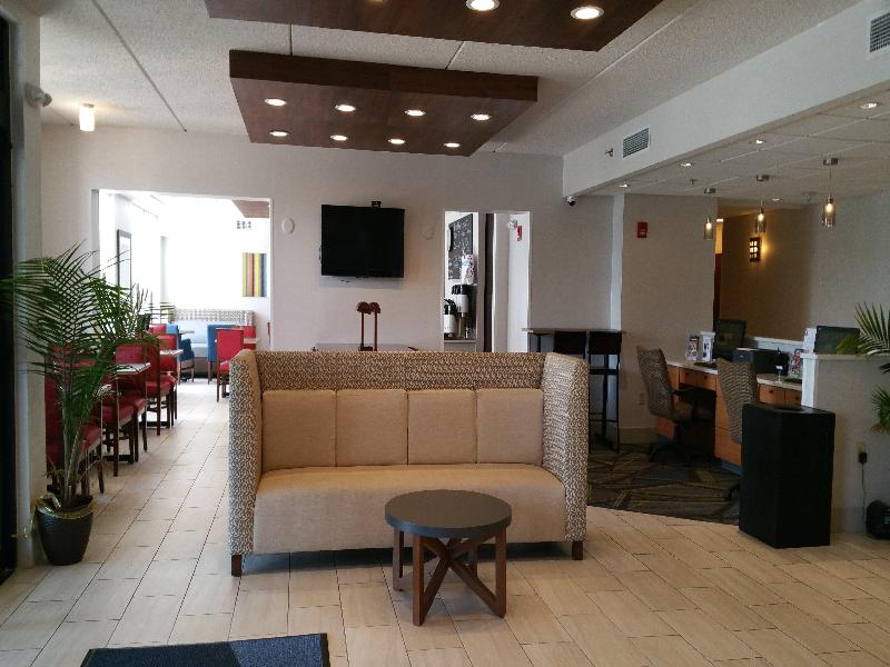 Holiday Inn Express Harrisburg East image