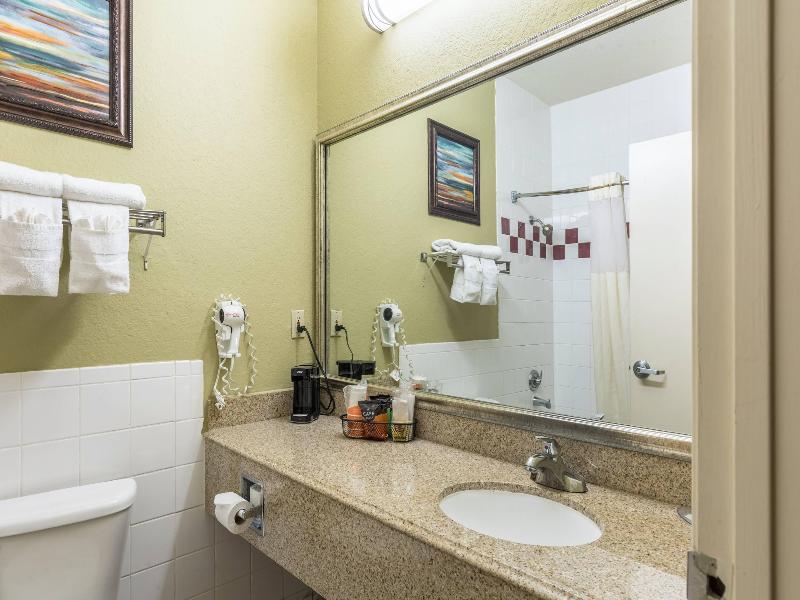 Quality Suites Houston North - Spring