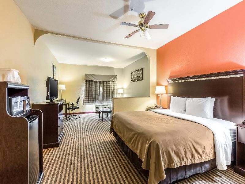 Quality Suites Houston North - Spring