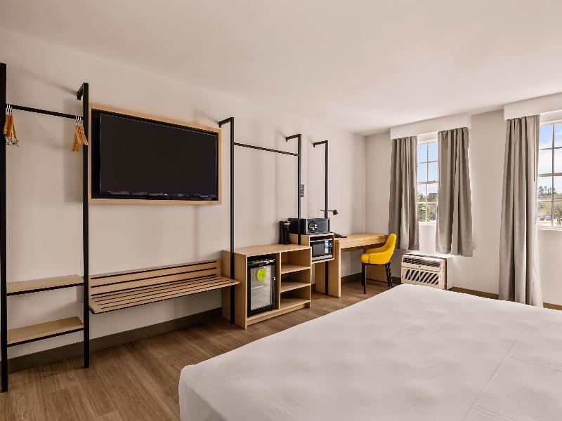 B&B Hotel Jacksonville Airport image
