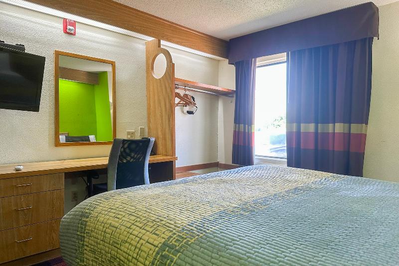 Classic Inn By Oyo I- 240 Near Memphis Airport image
