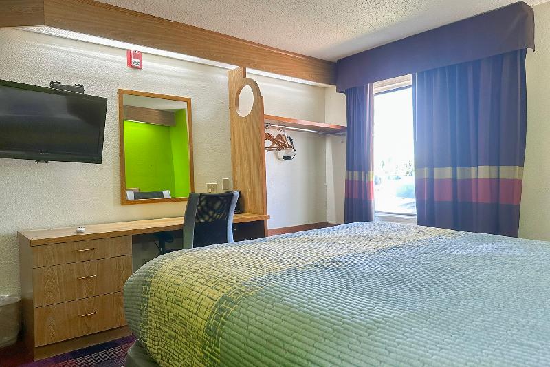 Classic Inn By Oyo I- 240 Near Memphis Airport image