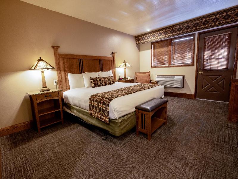 Zion Lodge image