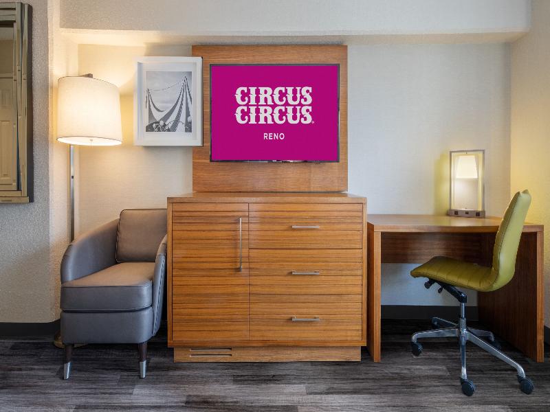 Circus Circus Reno – A Caesars Rewards Destination photo 7