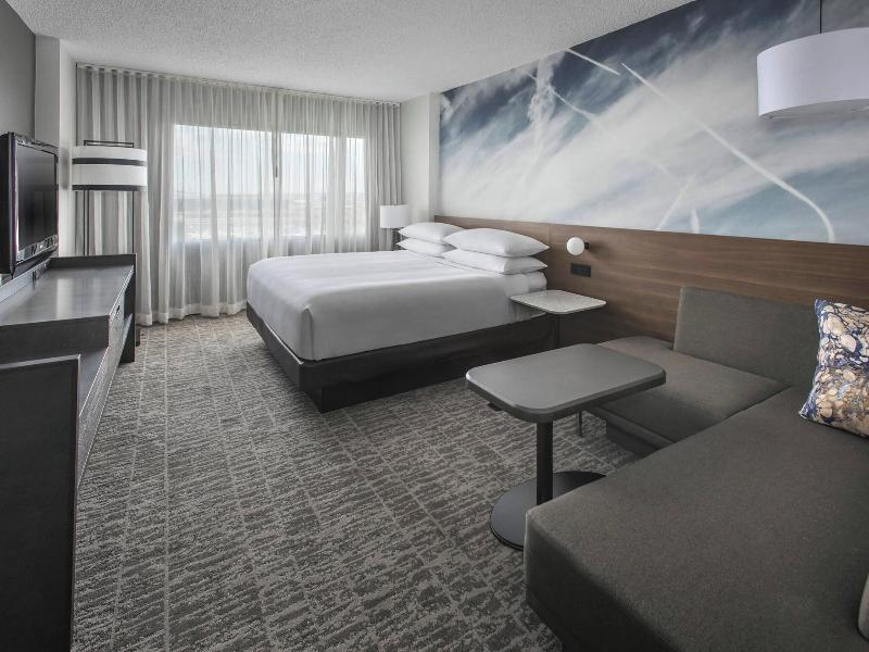 Newark Liberty International Airport Marriott image