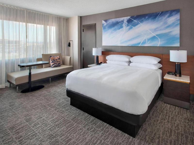 Newark Liberty International Airport Marriott image