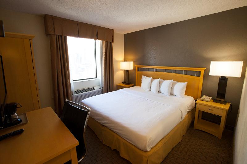 Hudson River hotel image