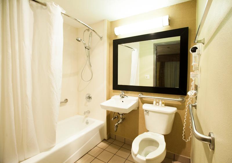 Hudson River hotel image