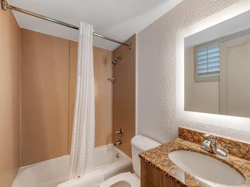 Quality Inn Oceanfront image