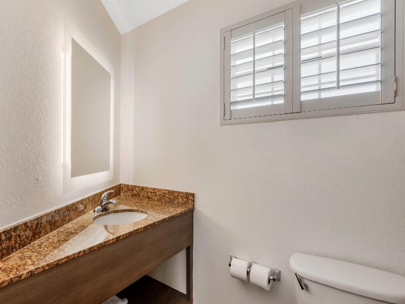 Quality Inn Oceanfront image
