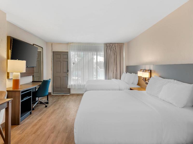 Quality Inn Oceanfront image