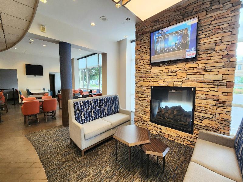 Holiday Inn Express Philadelphia Penn's Landing image