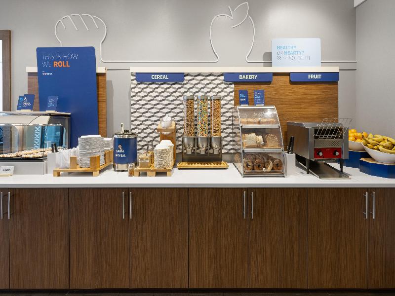 Holiday Inn Express Philadelphia Penn's Landing image