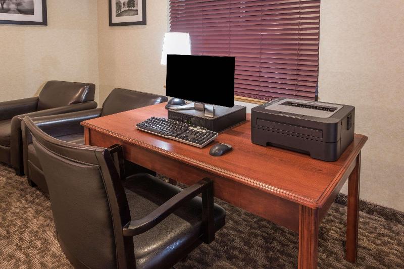 SureStay Plus Hotel by Best Western Portland East