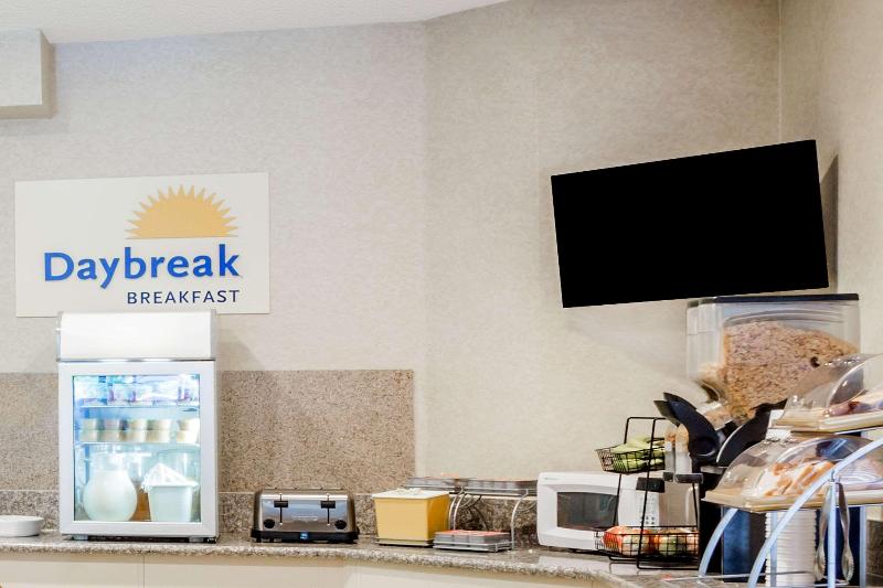 SureStay Plus Hotel by Best Western Portland East