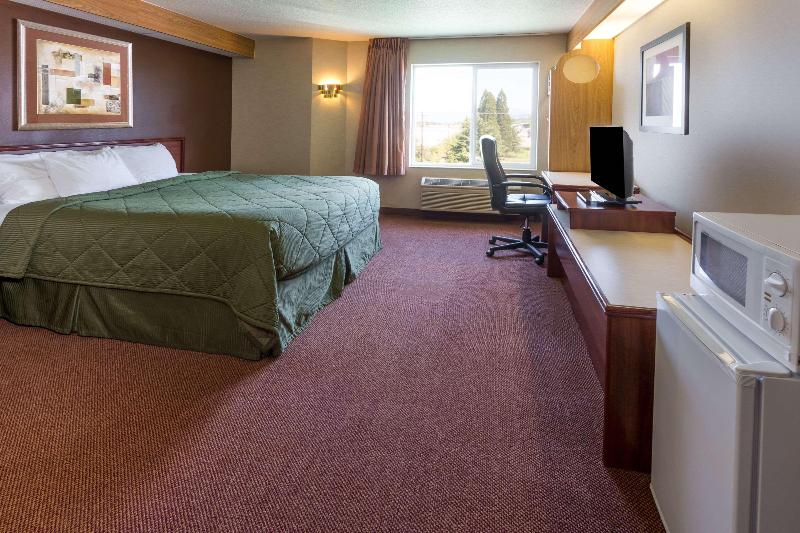 SureStay Plus Hotel by Best Western Portland East