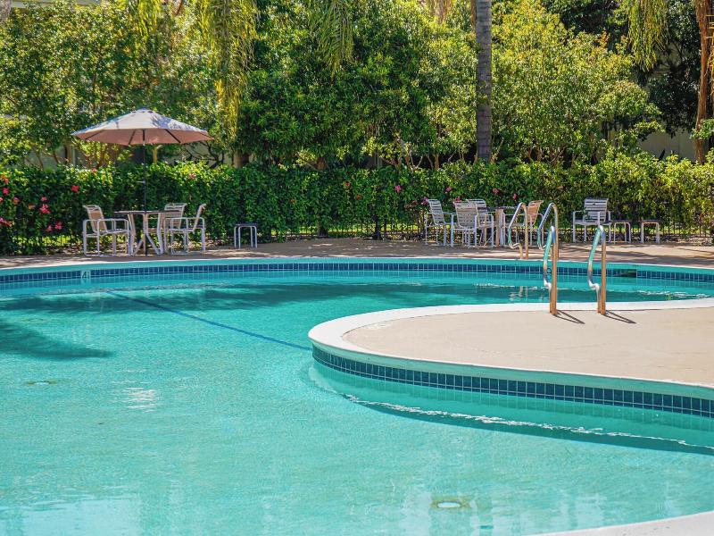 Uptown Oasis San Jose Airport image