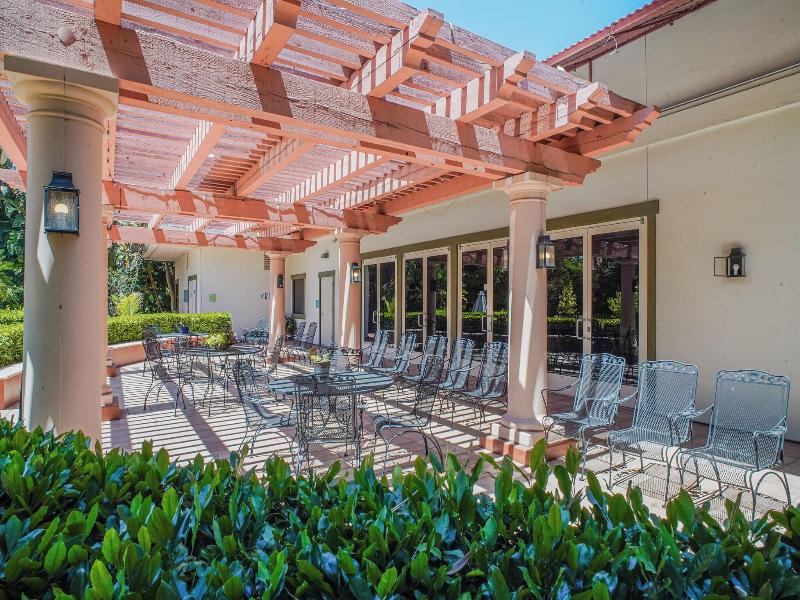 Uptown Oasis San Jose Airport image