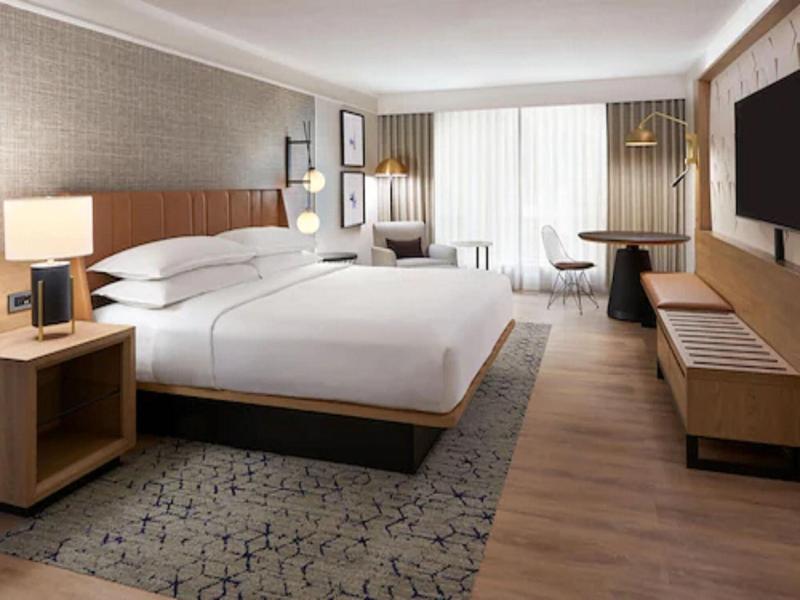 Sheraton Gateway Hotel in Toronto Int'l Airport image