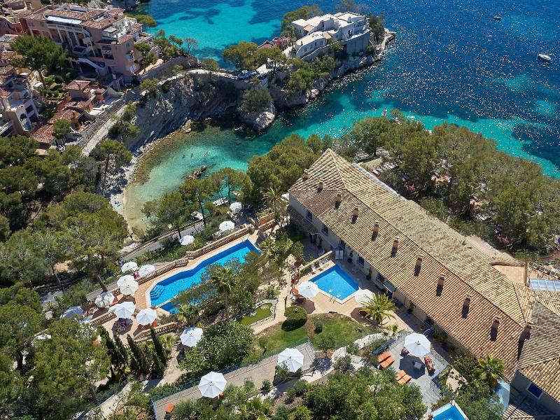 Petit Cala Fornells image