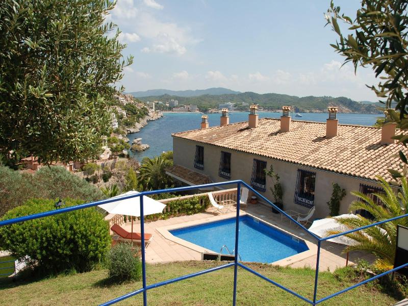 Petit Cala Fornells image