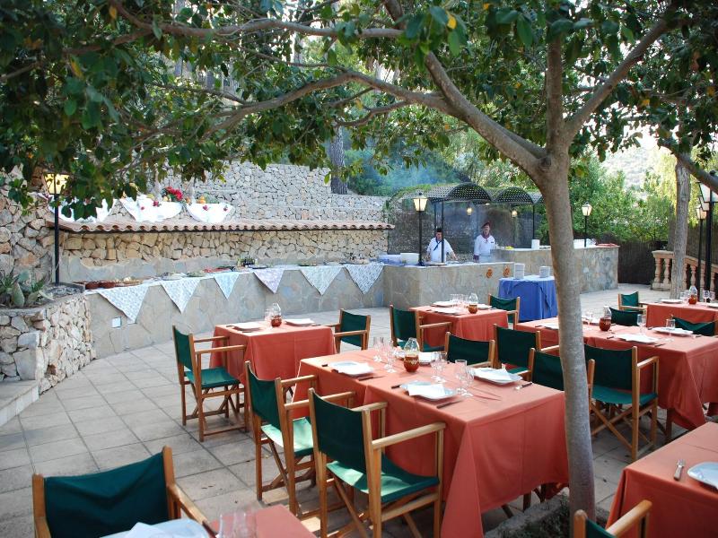 Petit Cala Fornells image