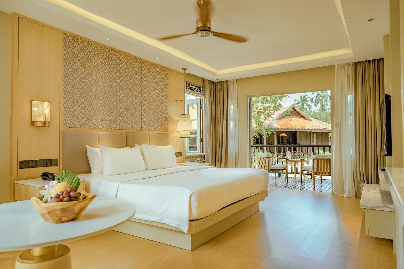 Pelangi Beach Resort & Spa Langkawi image