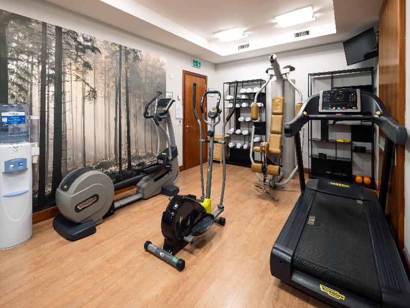 Holiday Inn Milan Garibaldi Station image