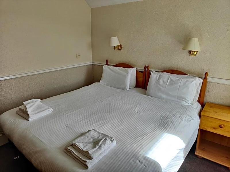 Richmond Hotel image
