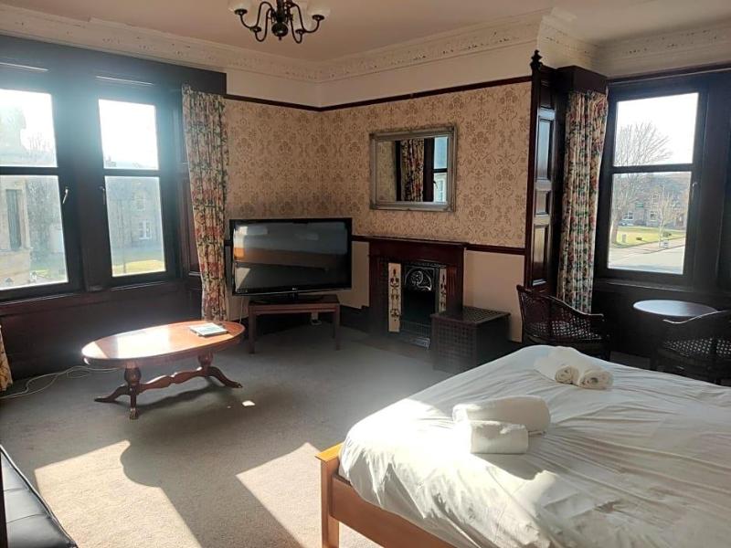 Richmond Hotel image