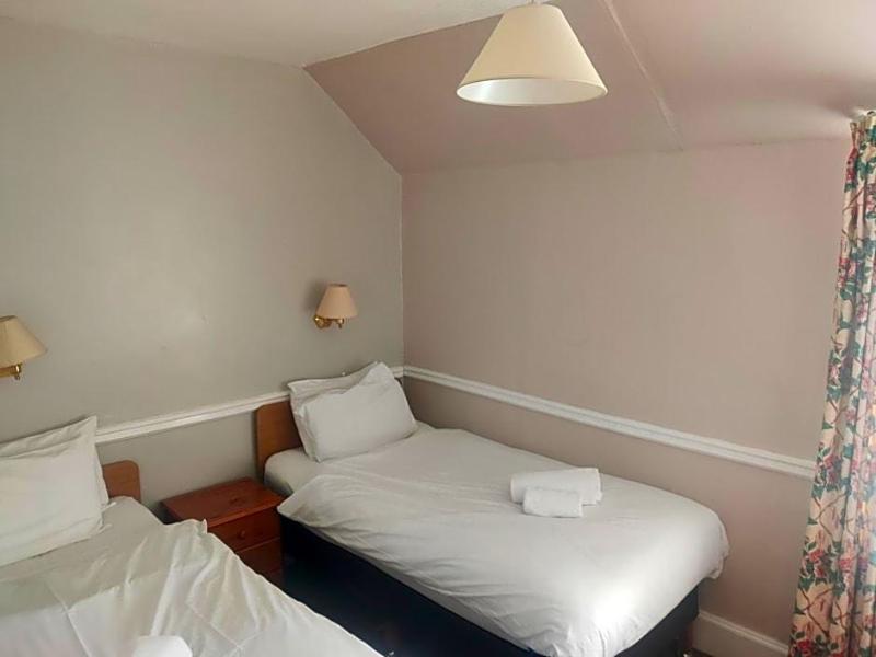 Richmond Hotel image