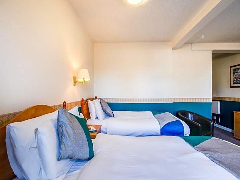 Richmond Hotel image